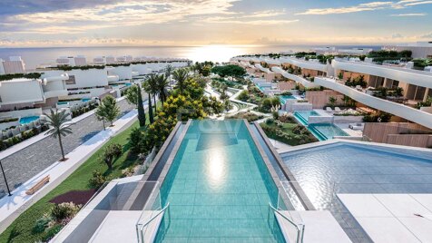 Beachfront Resort Unique Penthouse in El Rosario