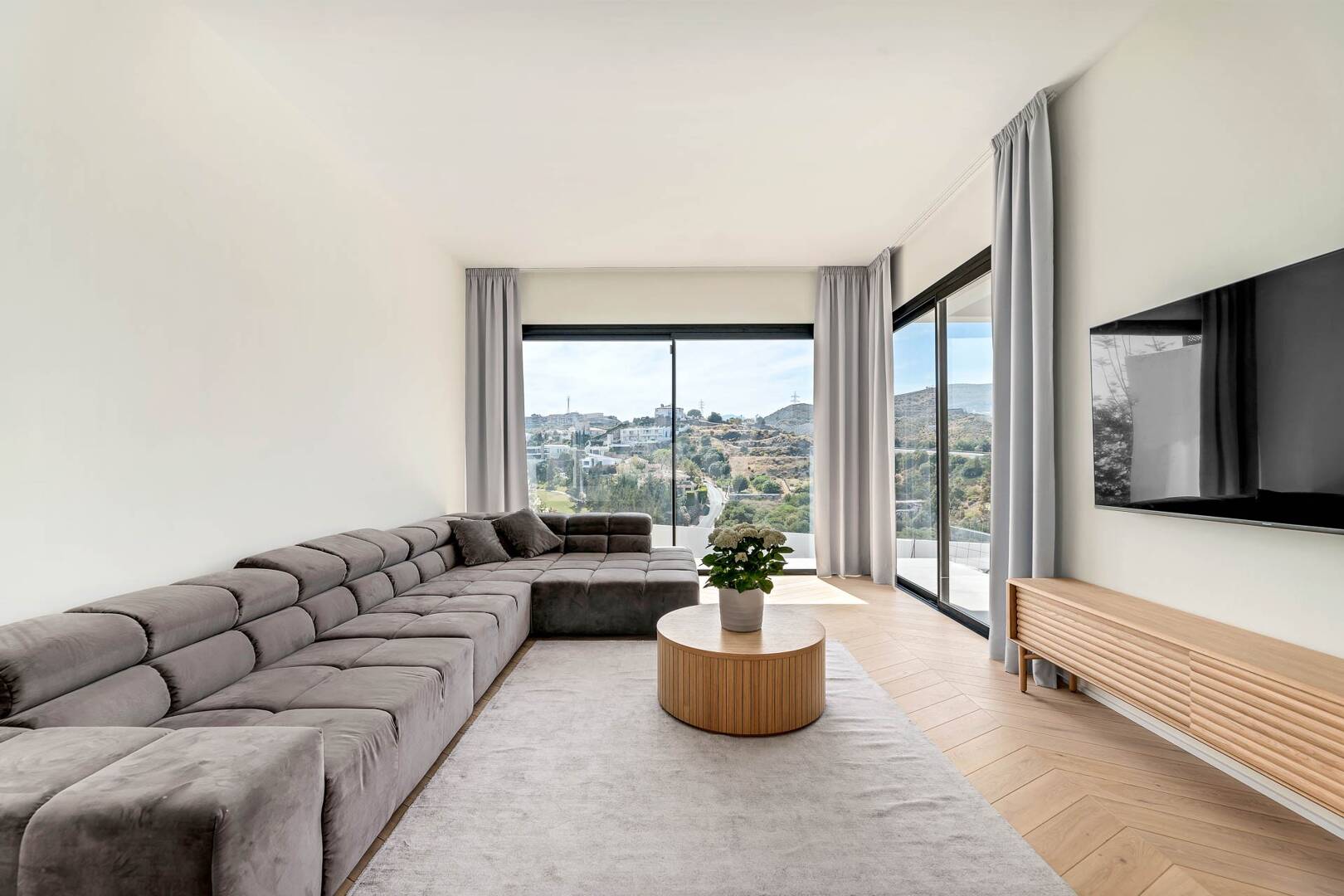 Nowoczesne La Alqueria Luksusowa Willa z wybitnym panoramem Widok