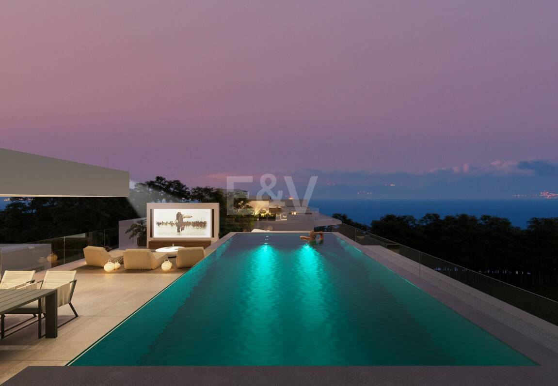 Lyx Villa bara 250m till stranden och Puente Romano Beach Resort