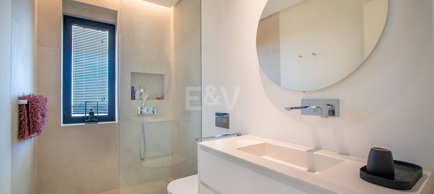 Frontline Golf Villa i La Alqueria med panoramautsikt