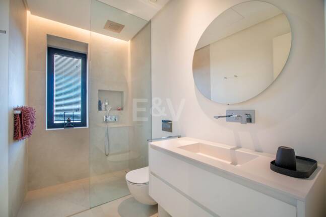 Stunning Frontline Golf Villa in La Alqueria with Panoramic Sea Views