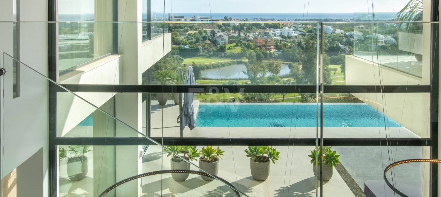 Frontline Golf Villa i La Alqueria med panoramautsikt