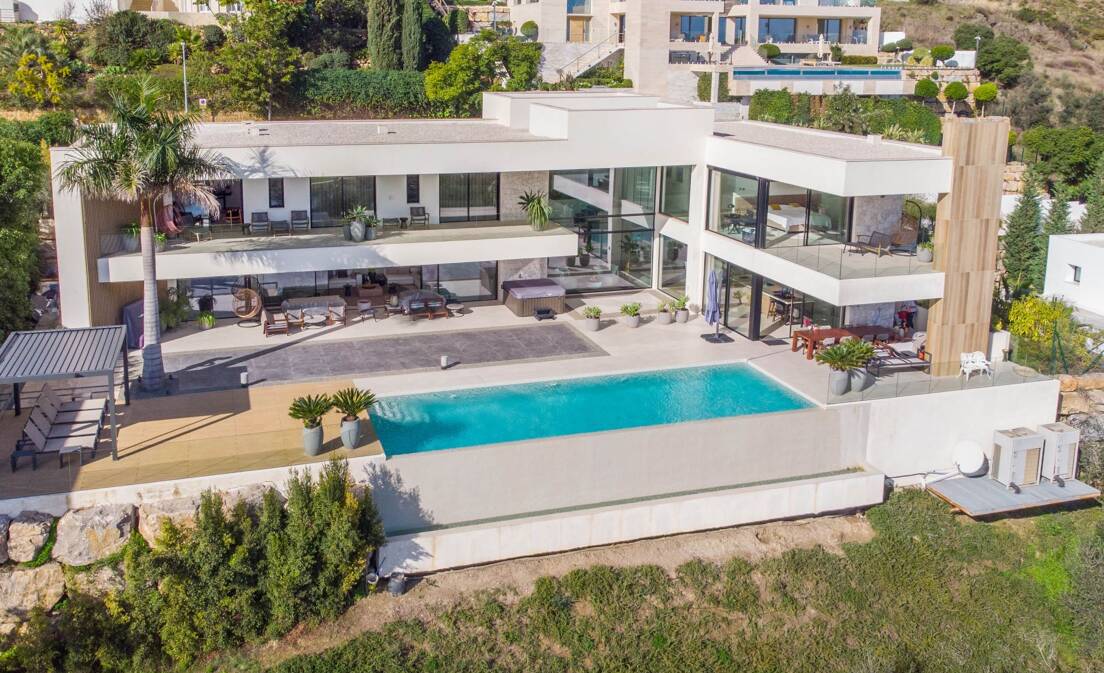 Frontline Golf Villa i La Alqueria med panoramautsikt