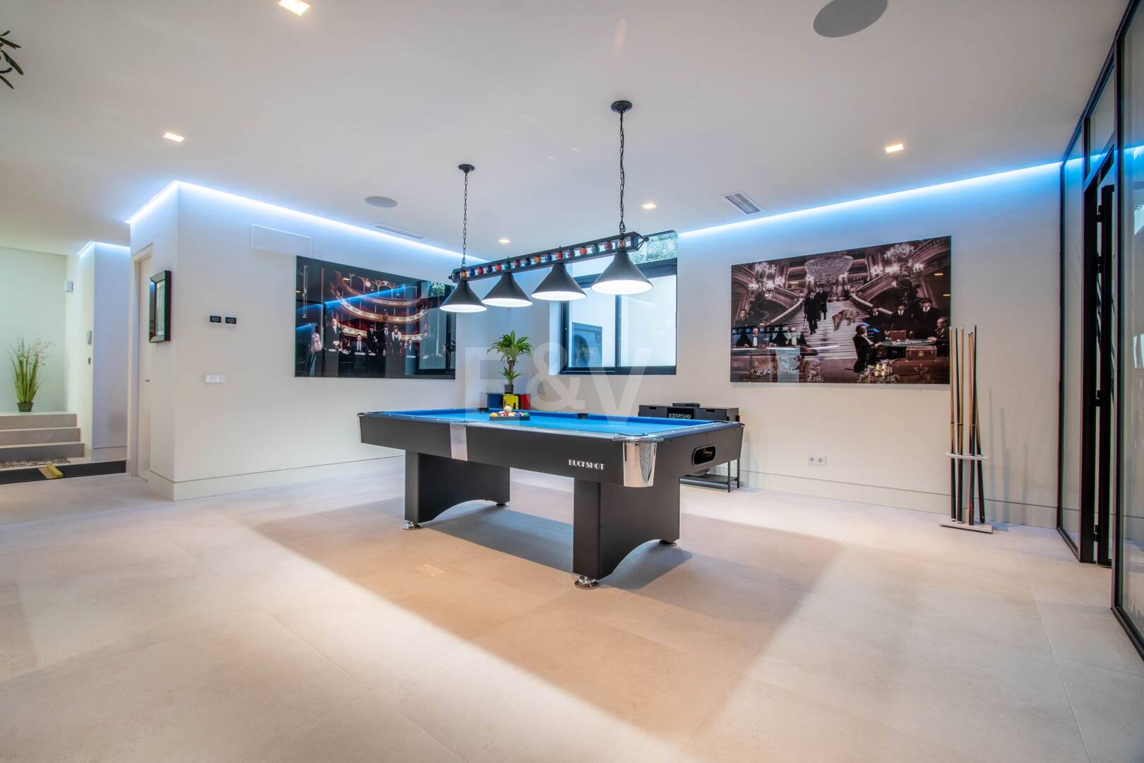 Stunning Frontline Golf Villa in La Alqueria with Panoramic Sea Views