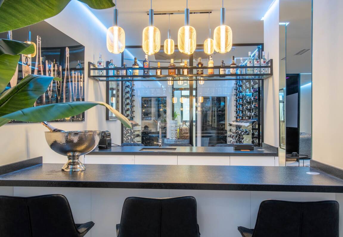 Stunning Frontline Golf Villa in La Alqueria with Panoramic Sea Views