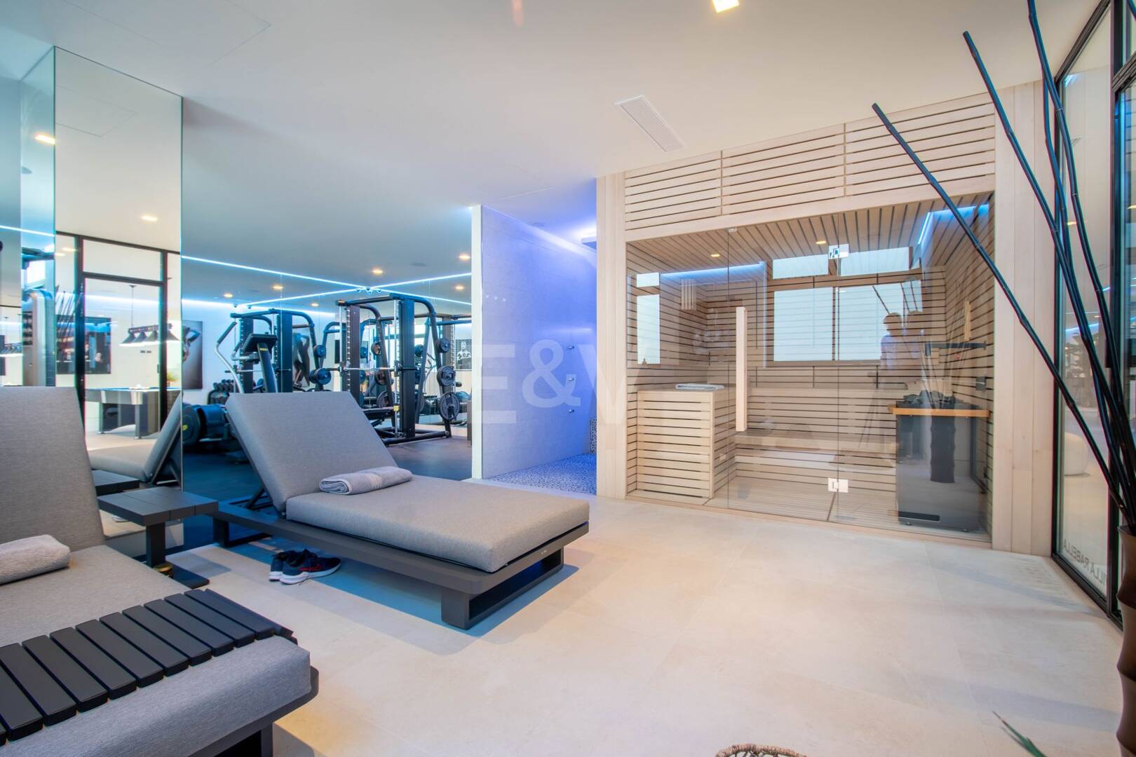 Stunning Frontline Golf Villa in La Alqueria with Panoramic Sea Views