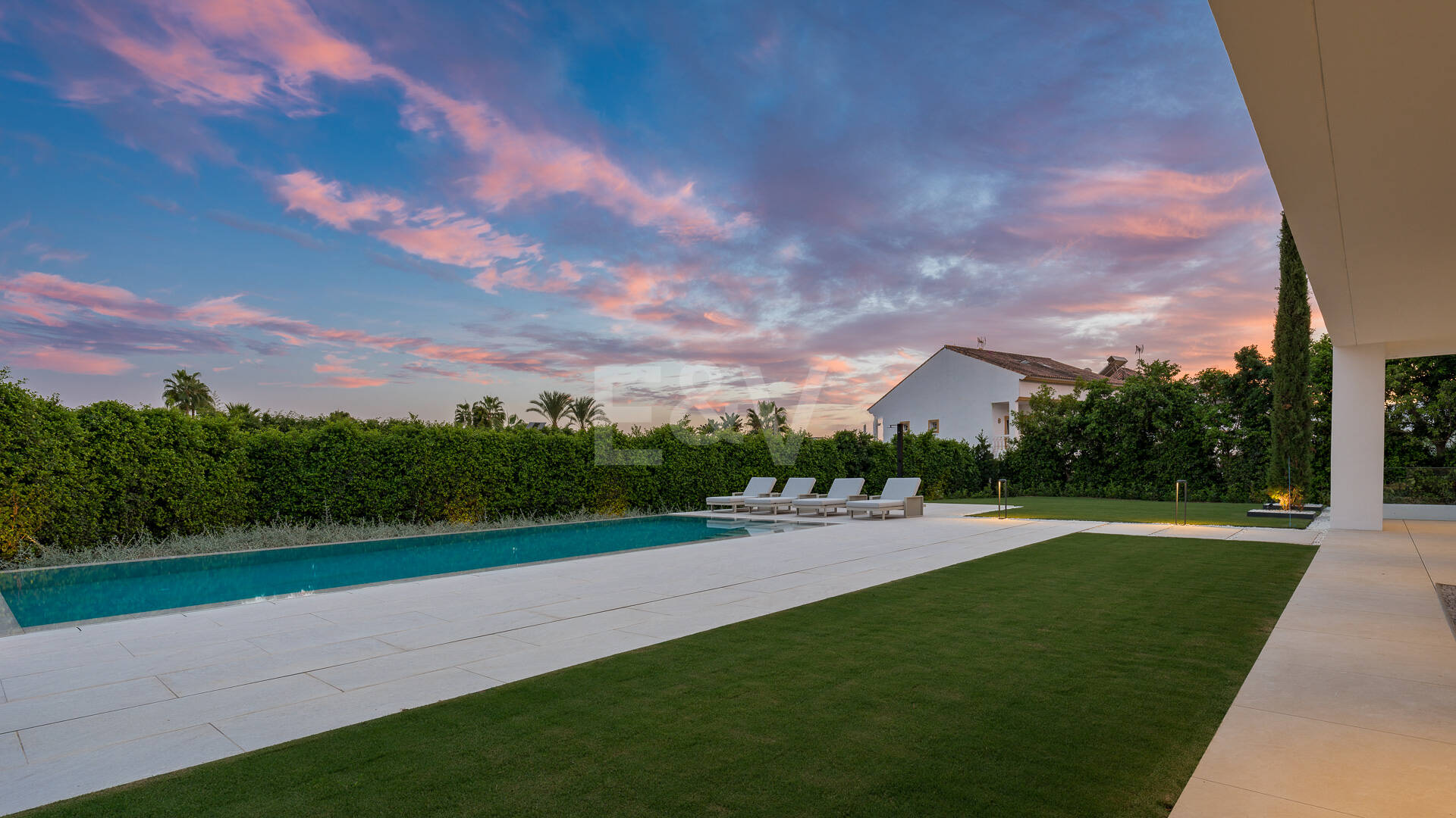 Sophisticated Contemporary Villa on the Golden Mile Steps from the Beach