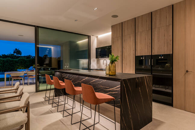 Sophisticated Contemporary Villa on the Golden Mile Steps from the Beach