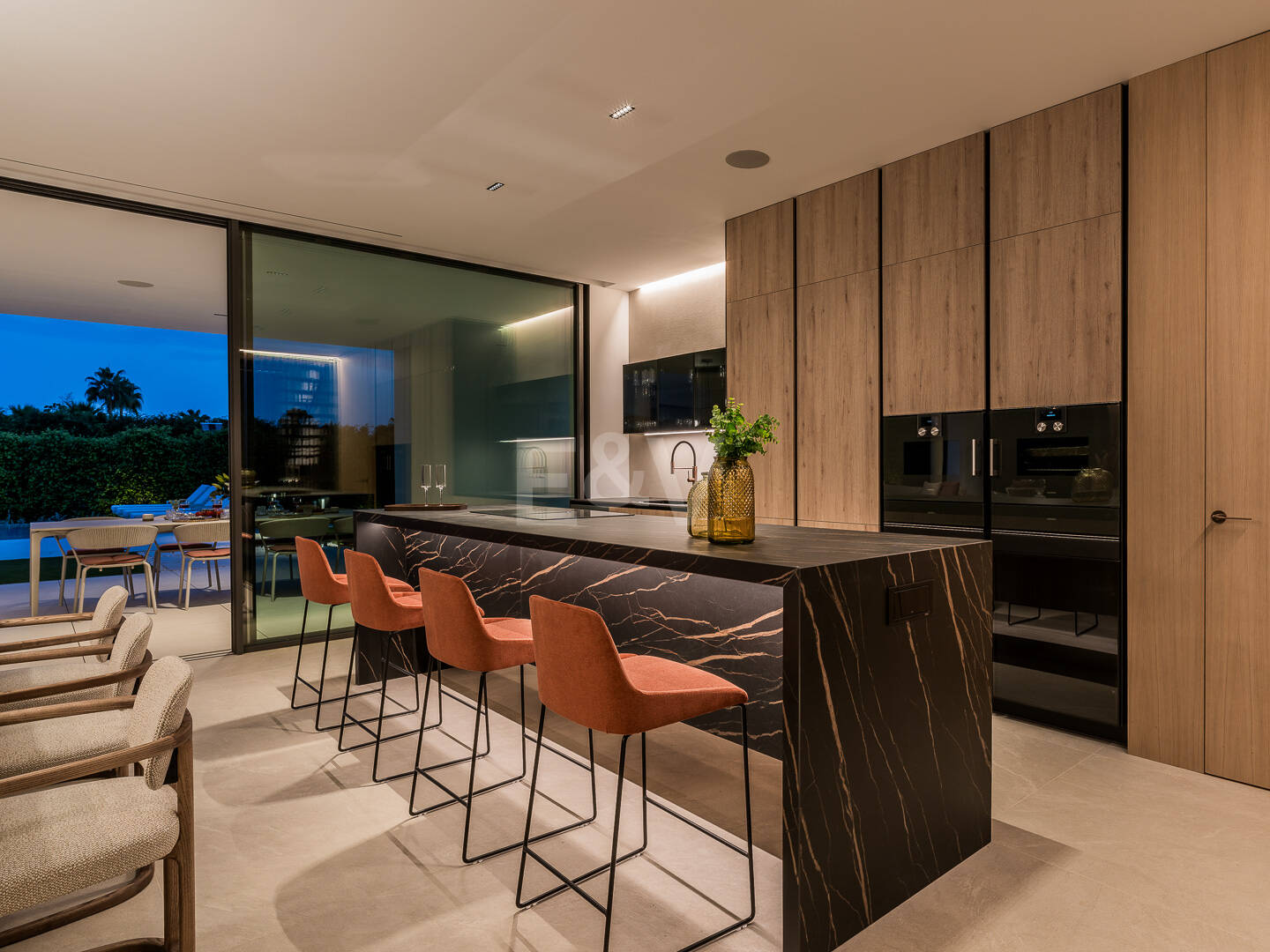 Sophisticated Contemporary Villa on the Golden Mile Steps from the Beach