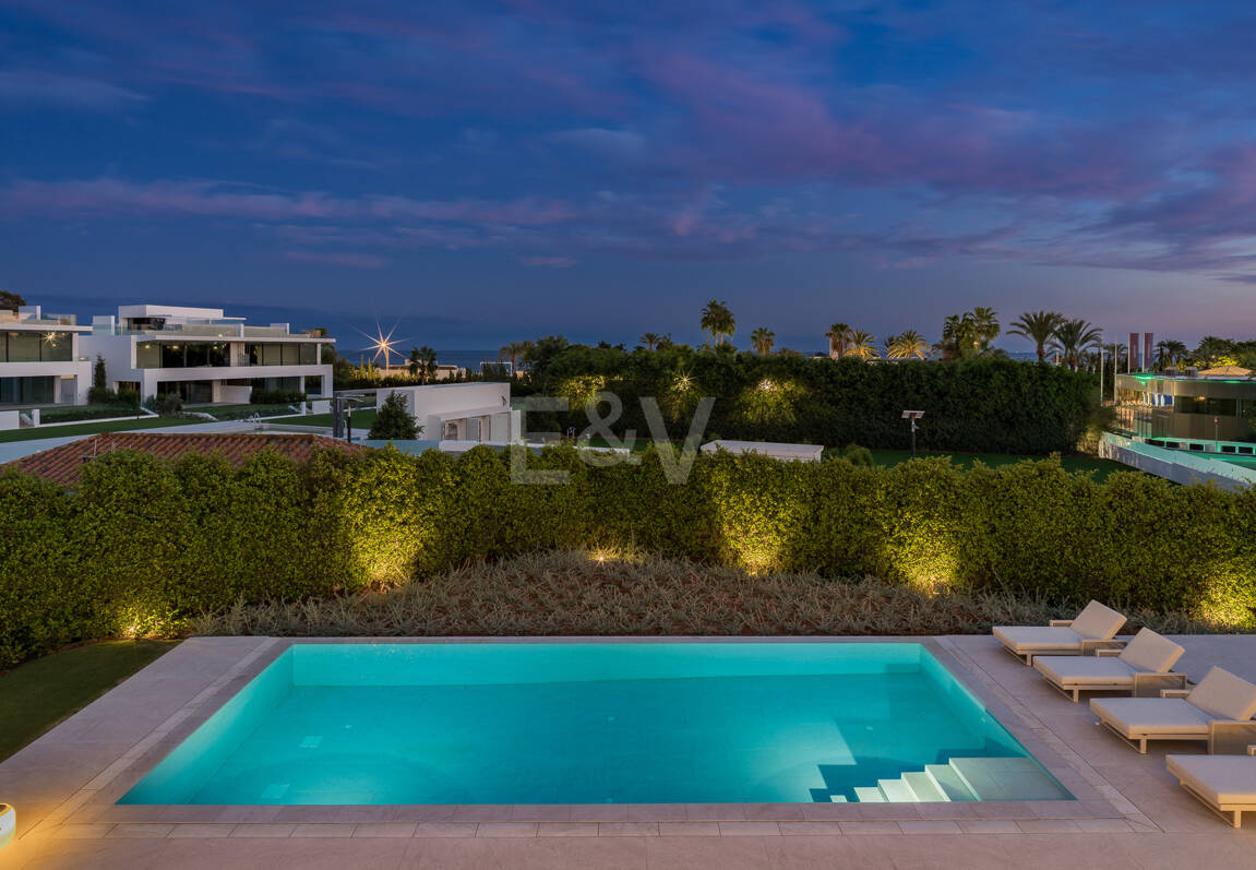 Sophisticated Contemporary Villa on the Golden Mile Steps from the Beach