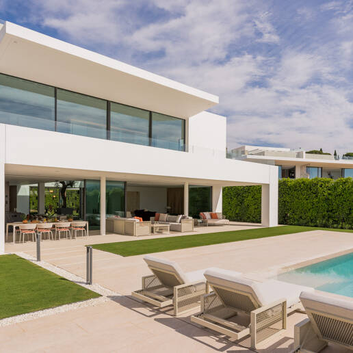 Sofisticada villa contemporánea en la Milla de Oro