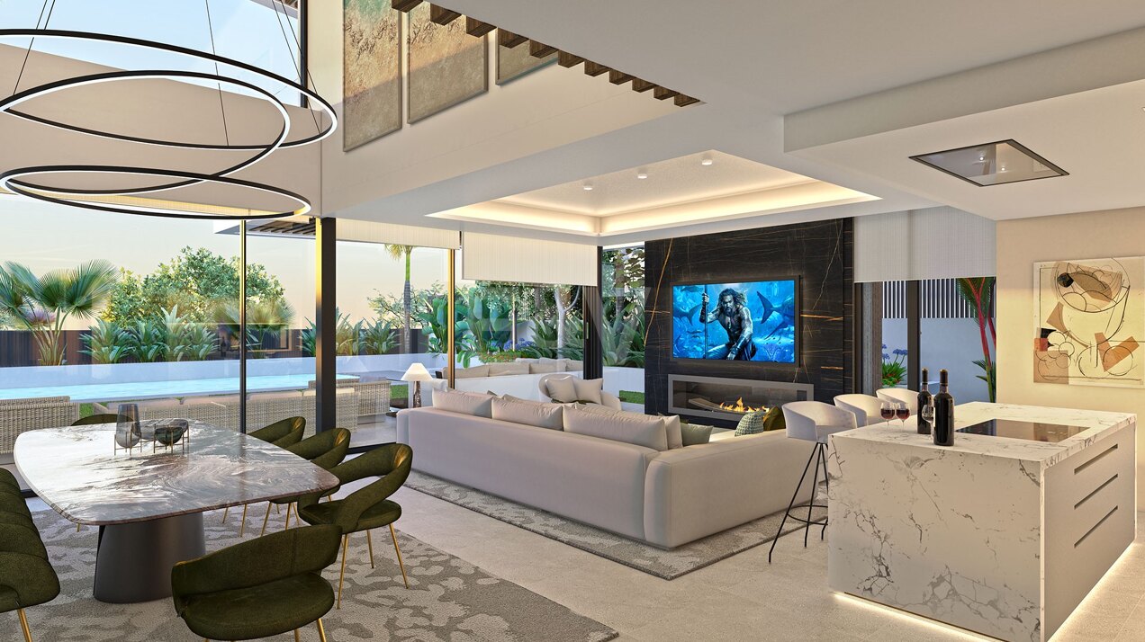 Puerto Banus: Modern luxury beachside villa