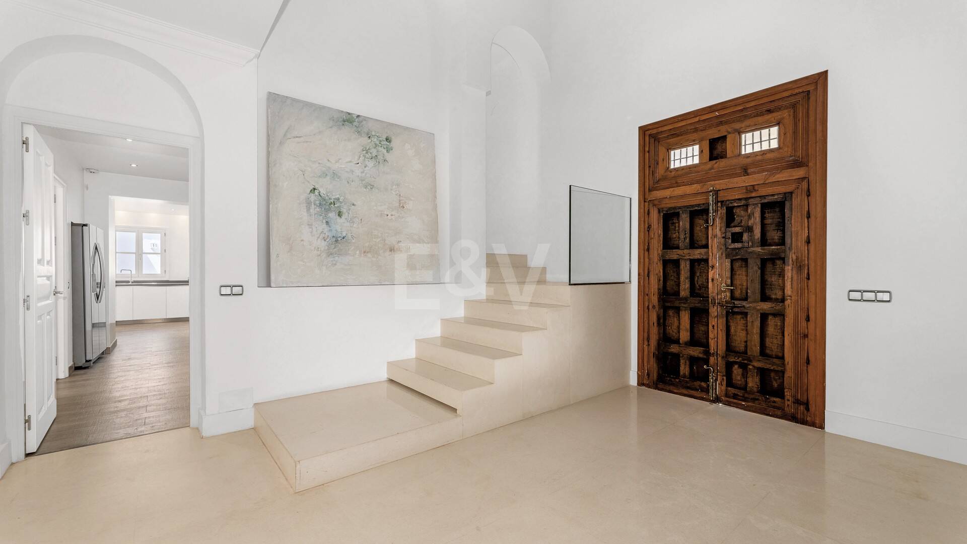 Elegant andalusian villa in Guadalmina walking distance to the beach.