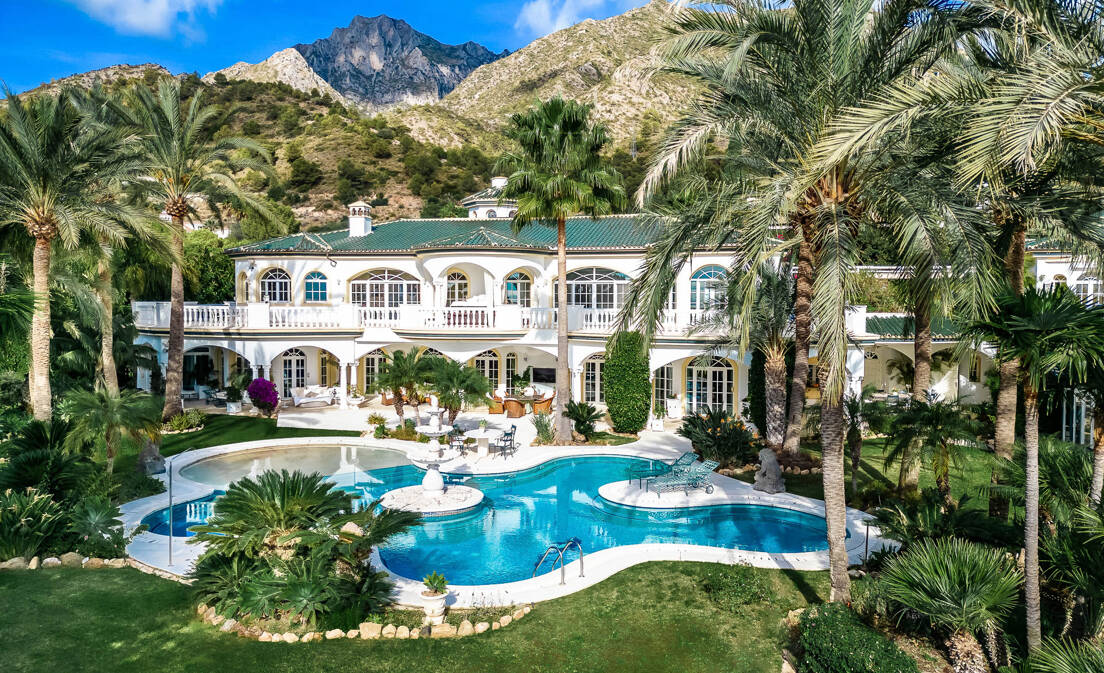 Elegant Estate in Cascada de Camoján with 3 Villas and Stunning sea Views