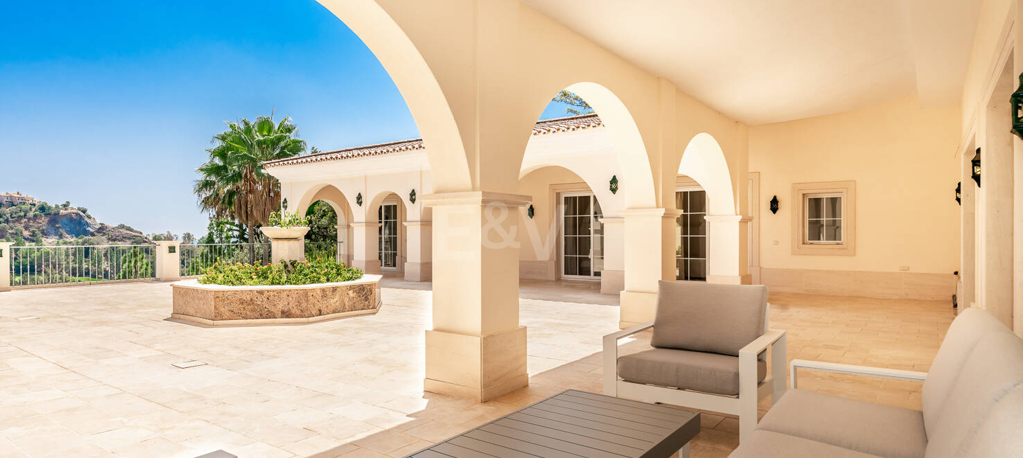 Frontline Los Arqueros Golf Villa with Spectacular Views