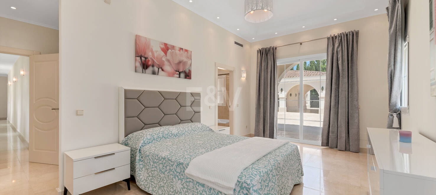 Frontline Los Arqueros Golf Villa with Spectacular Views