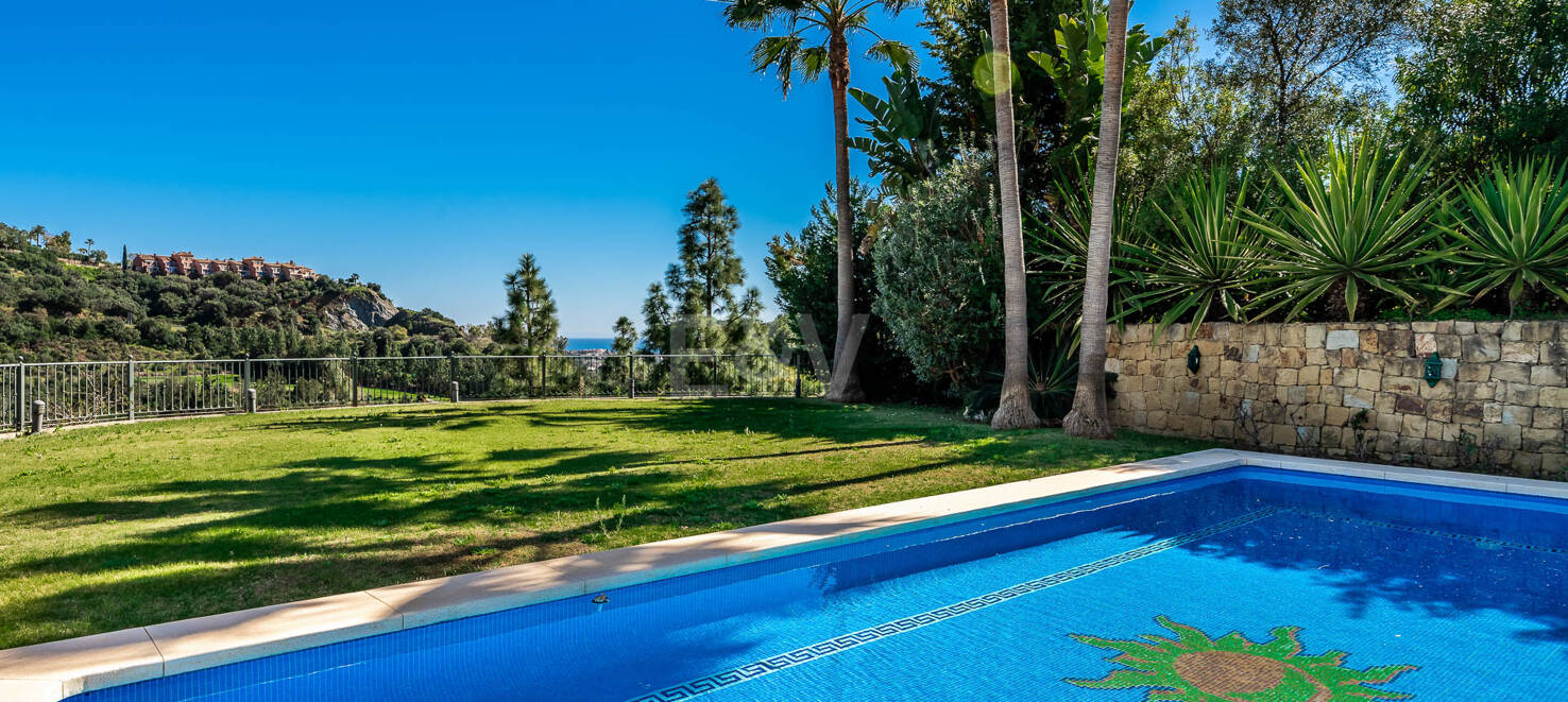 Frontline Los Arqueros Golf Villa with Spectacular Views