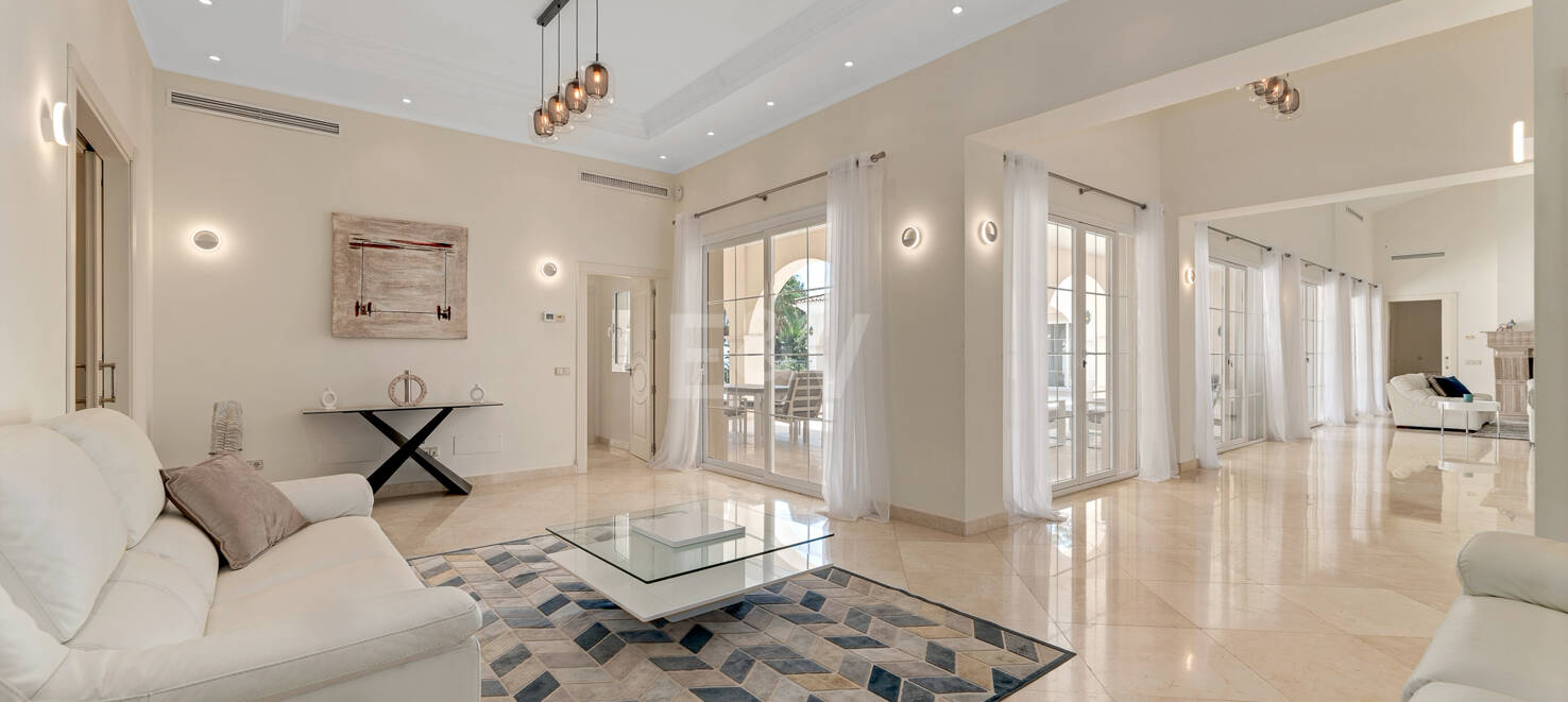 Frontline Los Arqueros Golf Villa with Spectacular Views