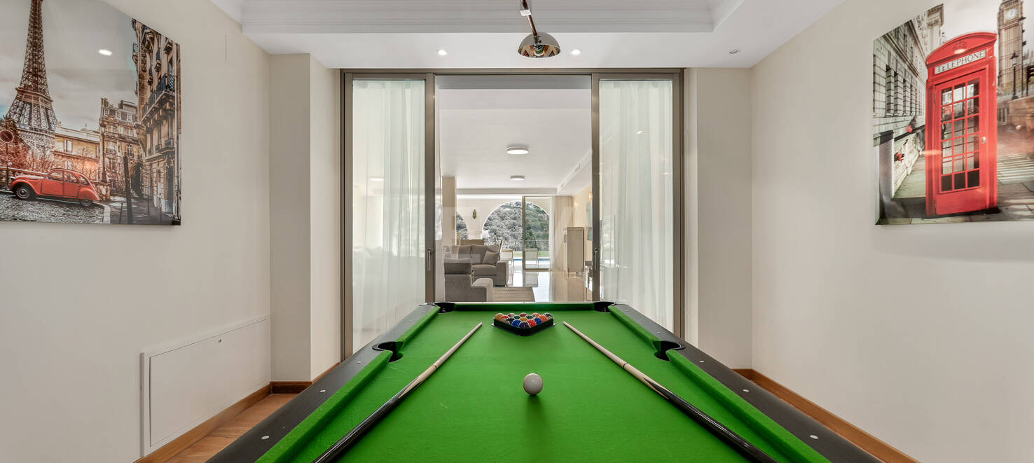 Frontline Los Arqueros Golf Villa with Spectacular Views