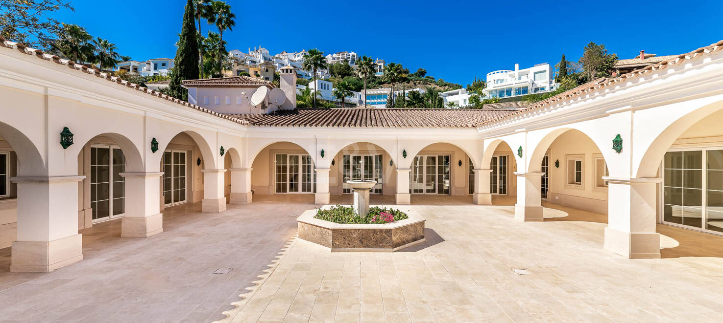 Frontline Los Arqueros Golf Villa with Spectacular Views