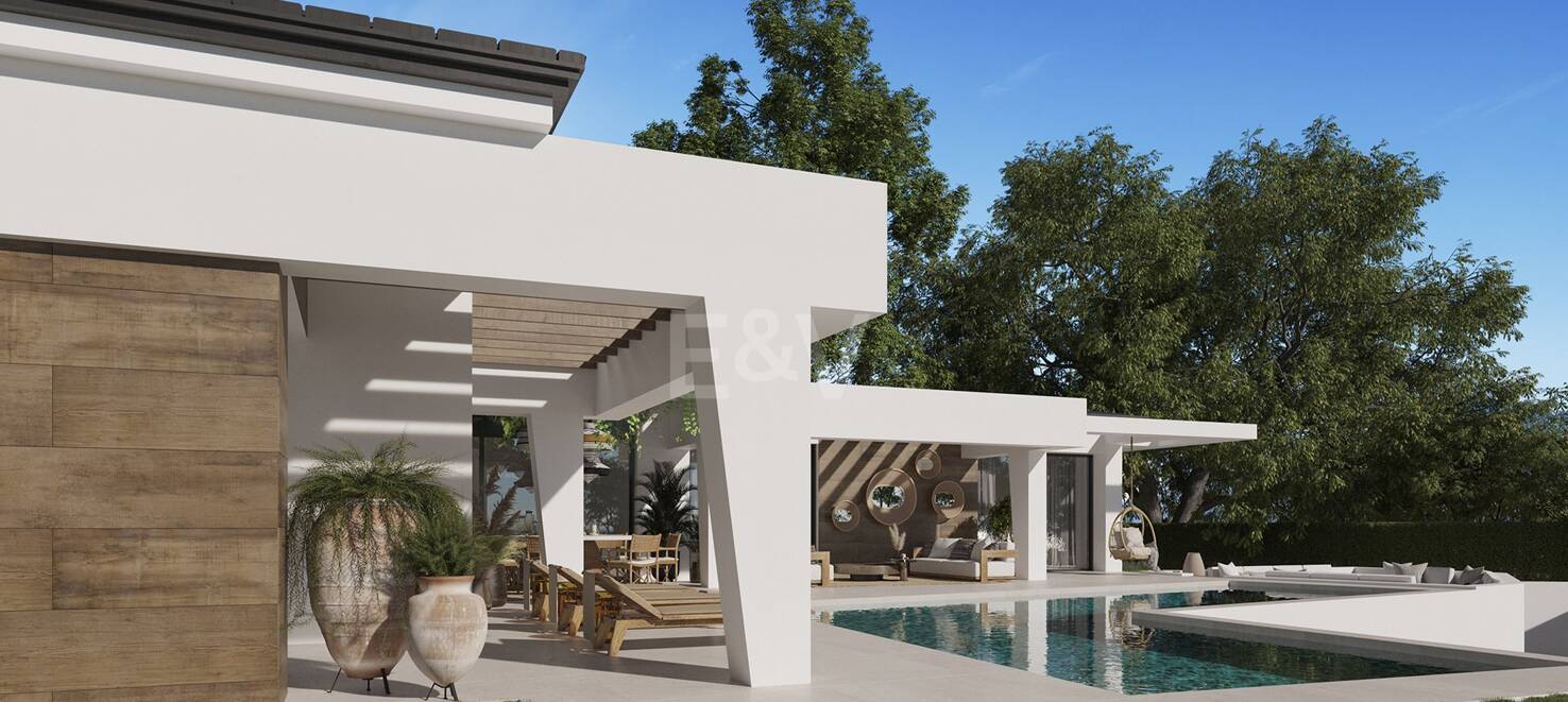 Moderne Luxusvilla in Nueva Andalucia in Golflage