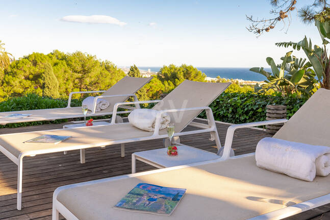 Villa with sea views in Cascada de Camoján. Prices from €6,000per week