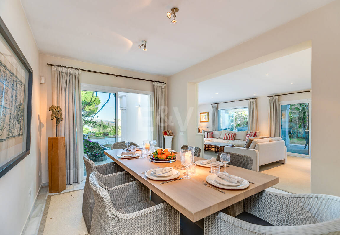 Villa with sea views in Cascada de Camoján. Prices from €6,000per week