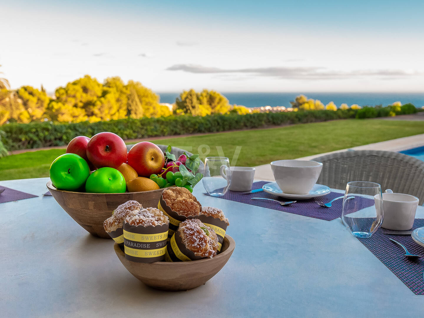 Villa with sea views in Cascada de Camoján. Prices from €6,000per week