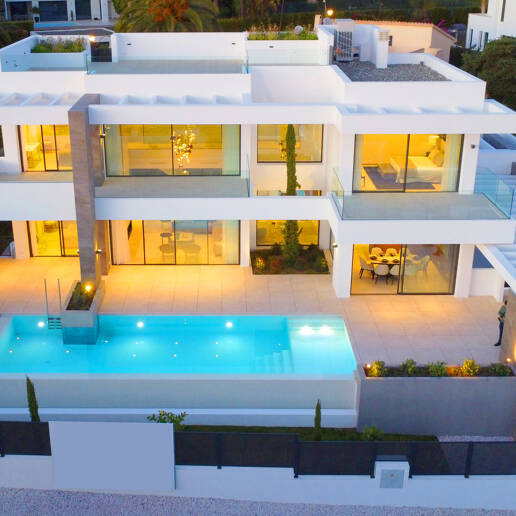 Modern Villa i Marbesa nära stranden