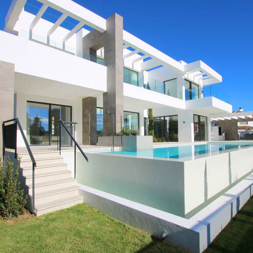 Modern Villa i Marbesa nära stranden