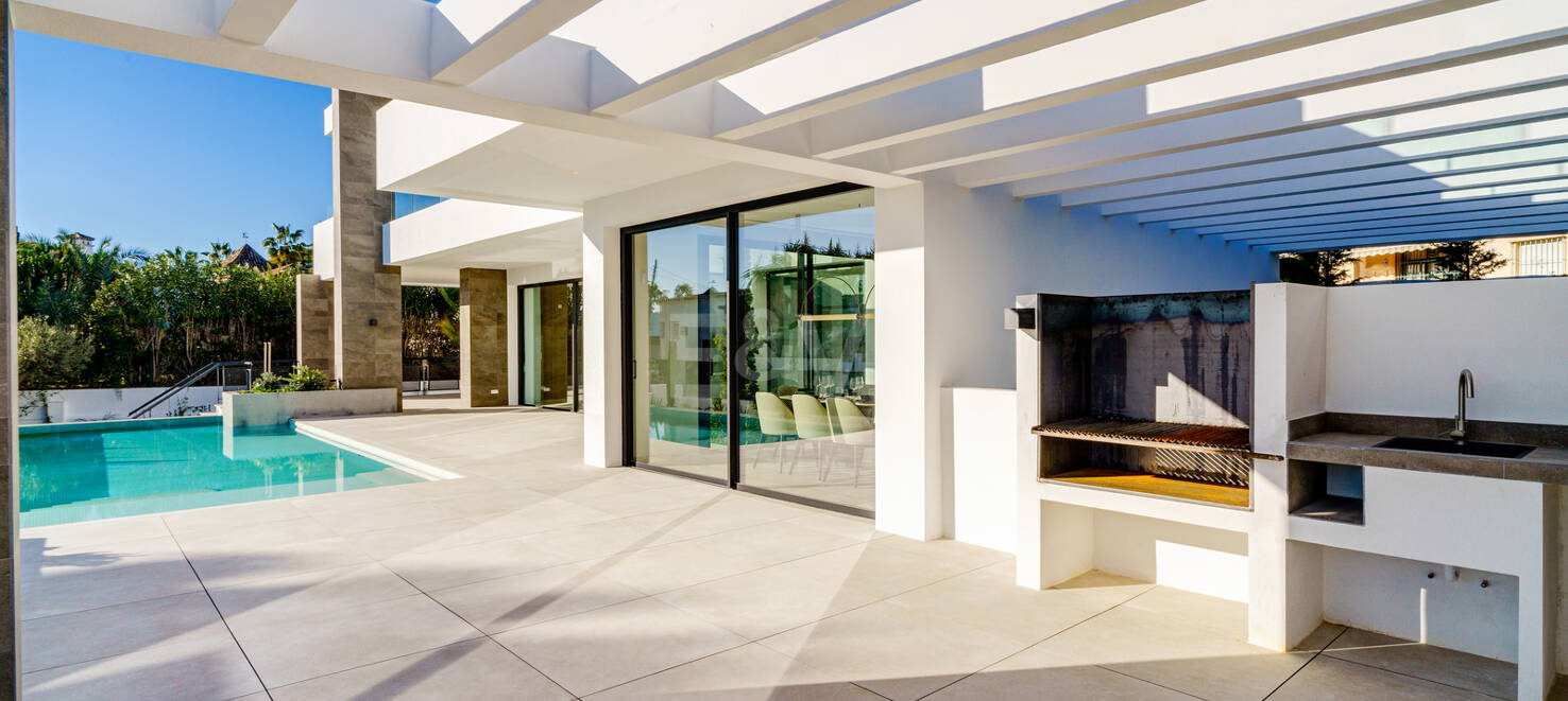 Modern Villa i Marbesa nära stranden