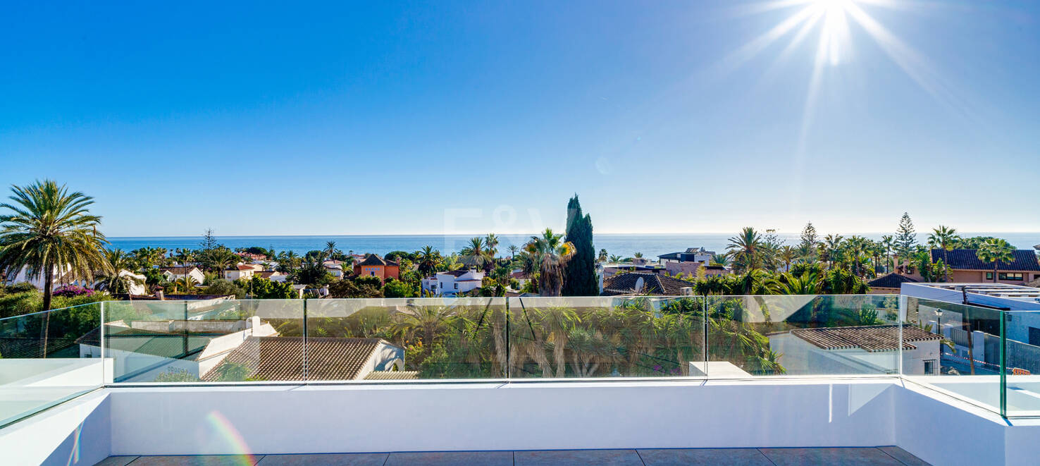 Modern Villa i Marbesa nära stranden