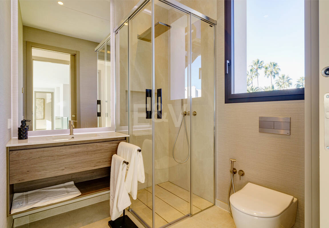 Modern Villa i Marbesa nära stranden