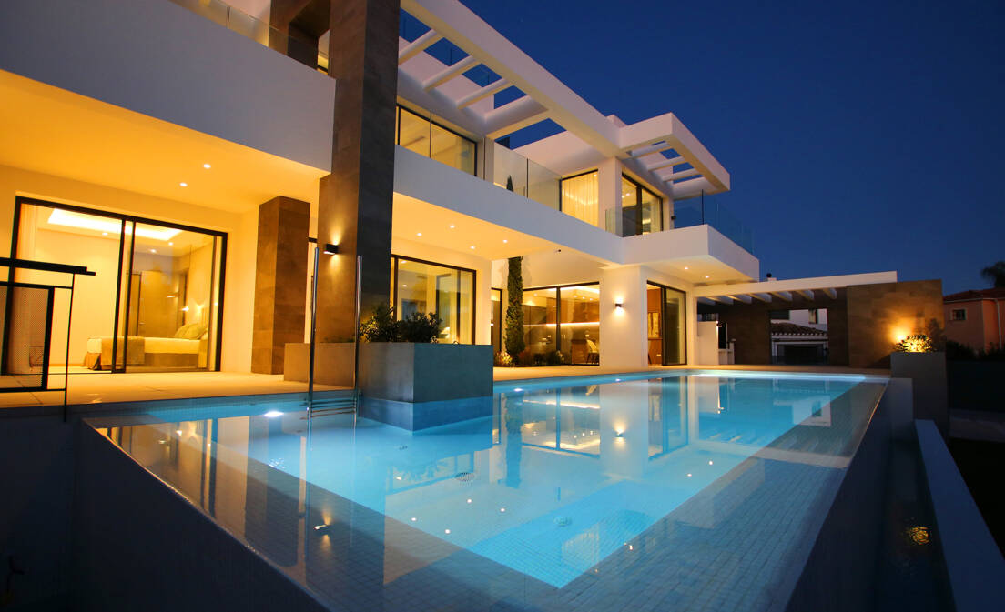 Modern Villa in Marbesa Close to the Beach