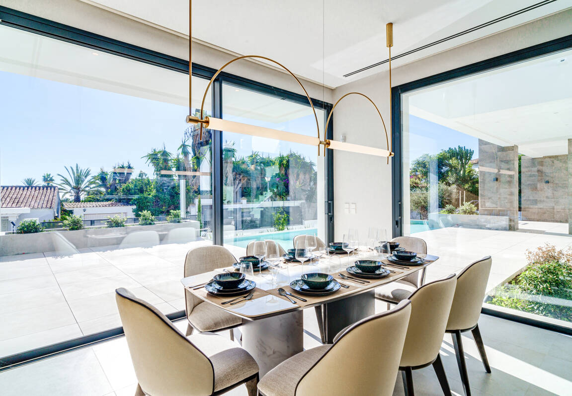 Modern Villa i Marbesa nära stranden