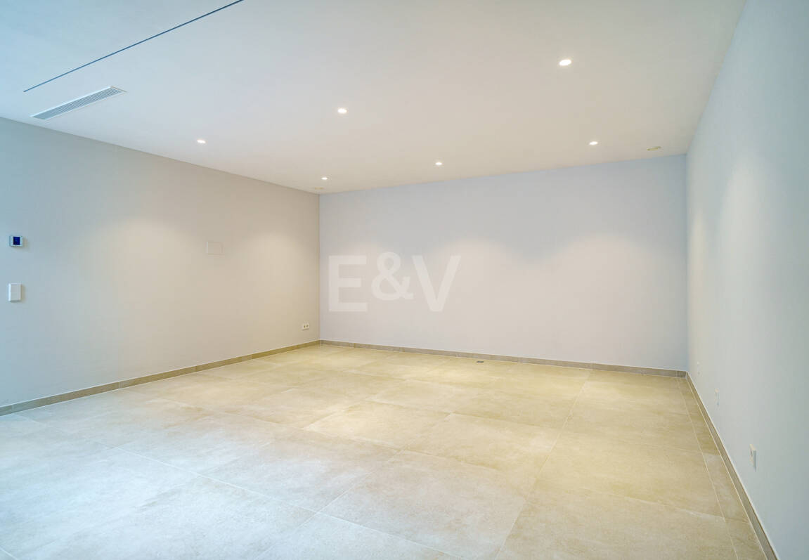 Modern Villa i Marbesa nära stranden