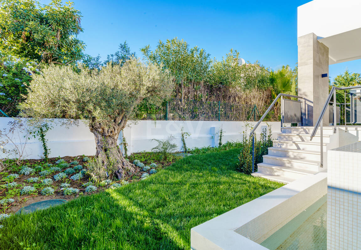 Modern Villa i Marbesa nära stranden