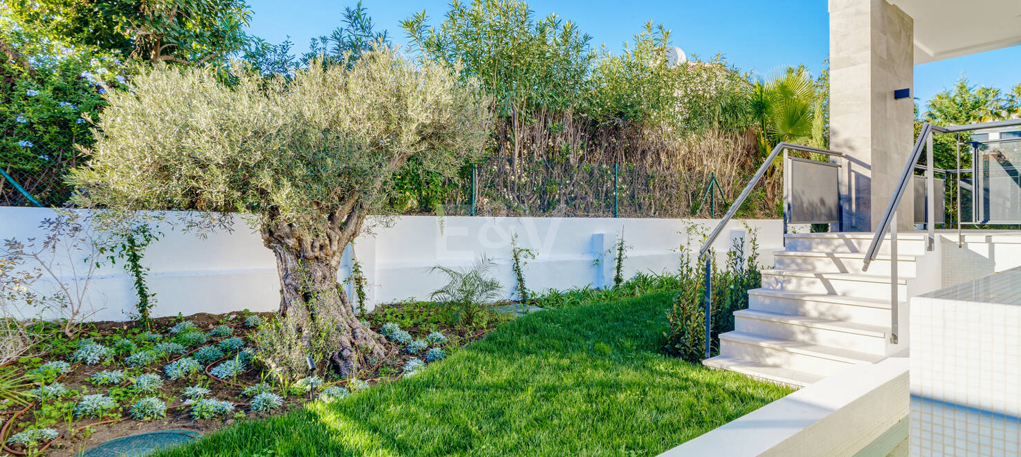 Modern Villa i Marbesa nära stranden