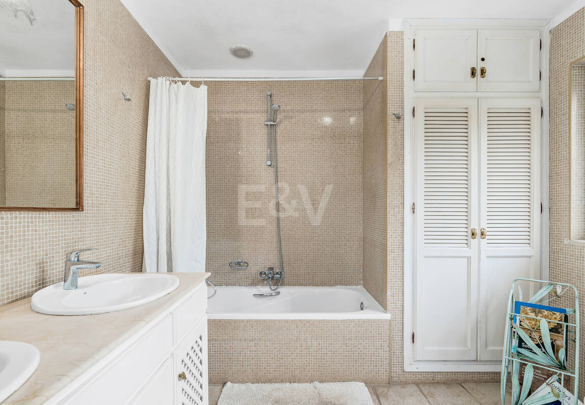 Andalusiska Style Villa i El Rosario