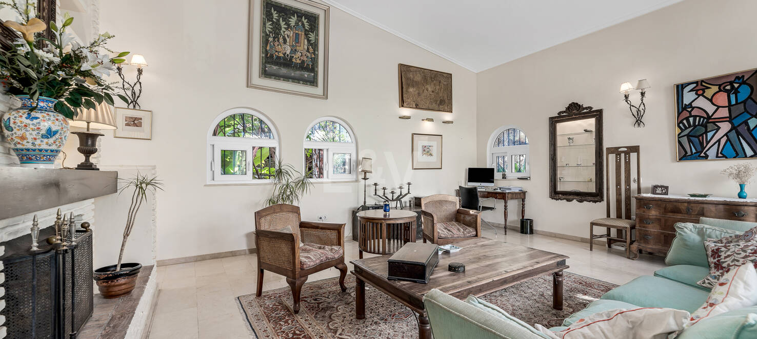 Andalusiska Style Villa i El Rosario