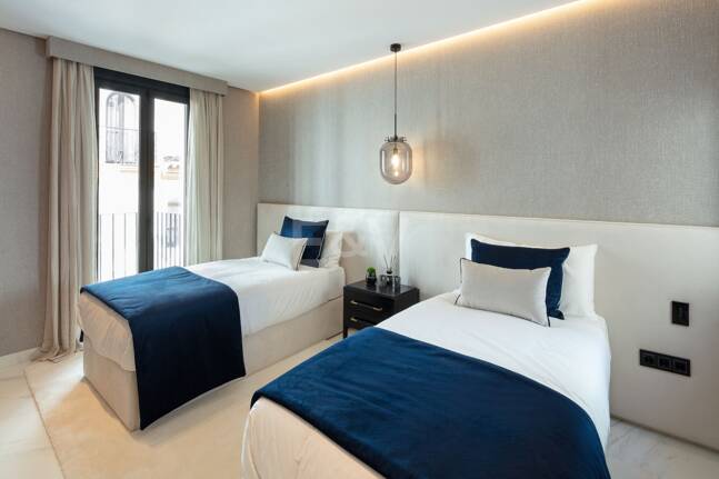 Elegante apartamento con vistas, Puerto Banús