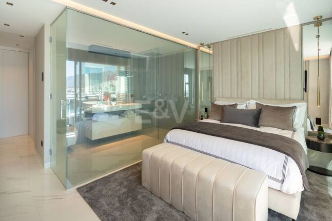 Elegante apartamento con vistas, Puerto Banús