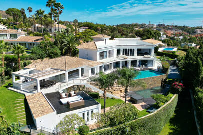 Modern Villa i Hacienda Las Chapas med havsutsikt