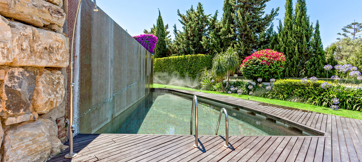 Modern Villa i Hacienda Las Chapas med havsutsikt