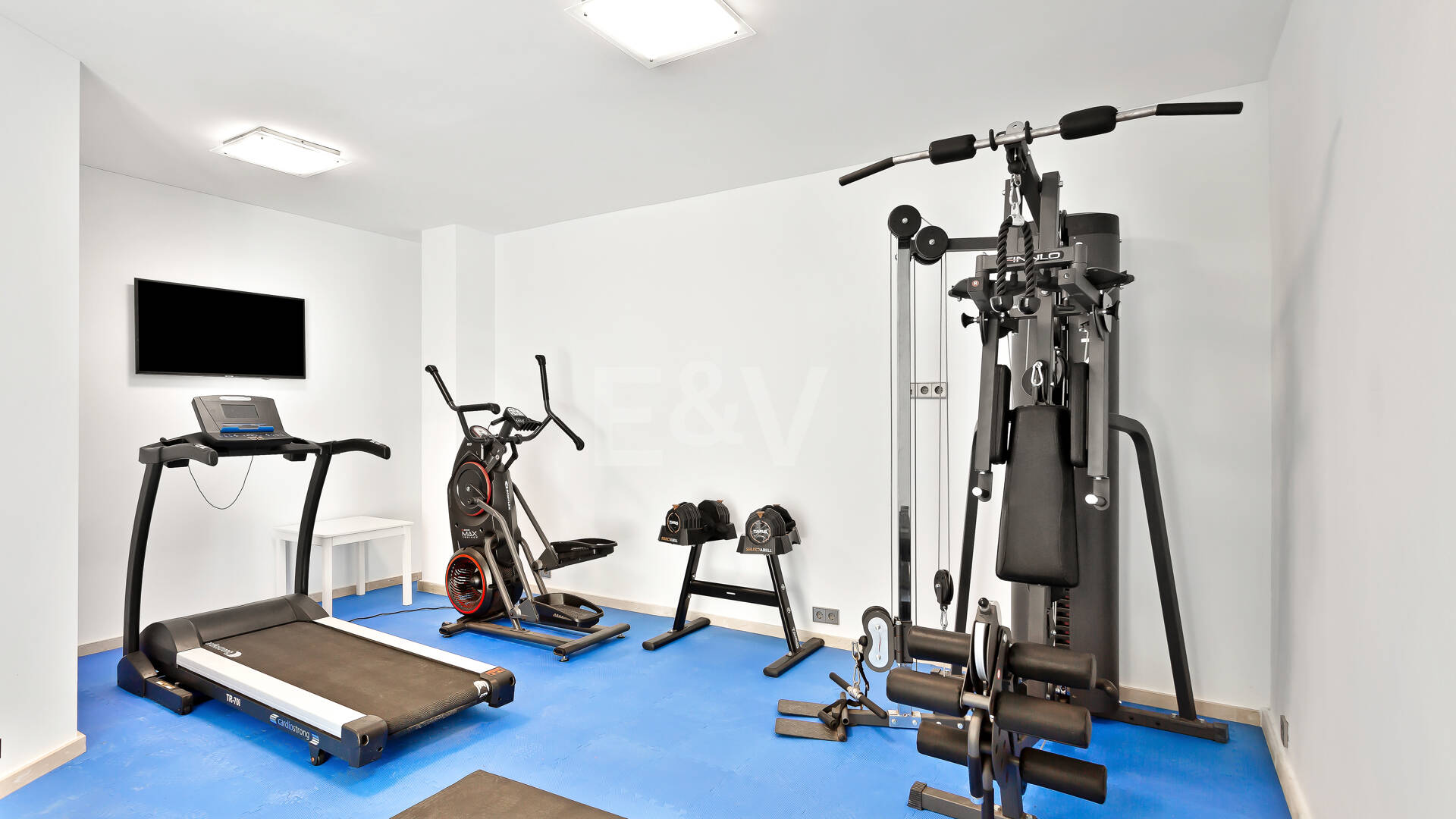 Modern Villa i Hacienda Las Chapas med havsutsikt