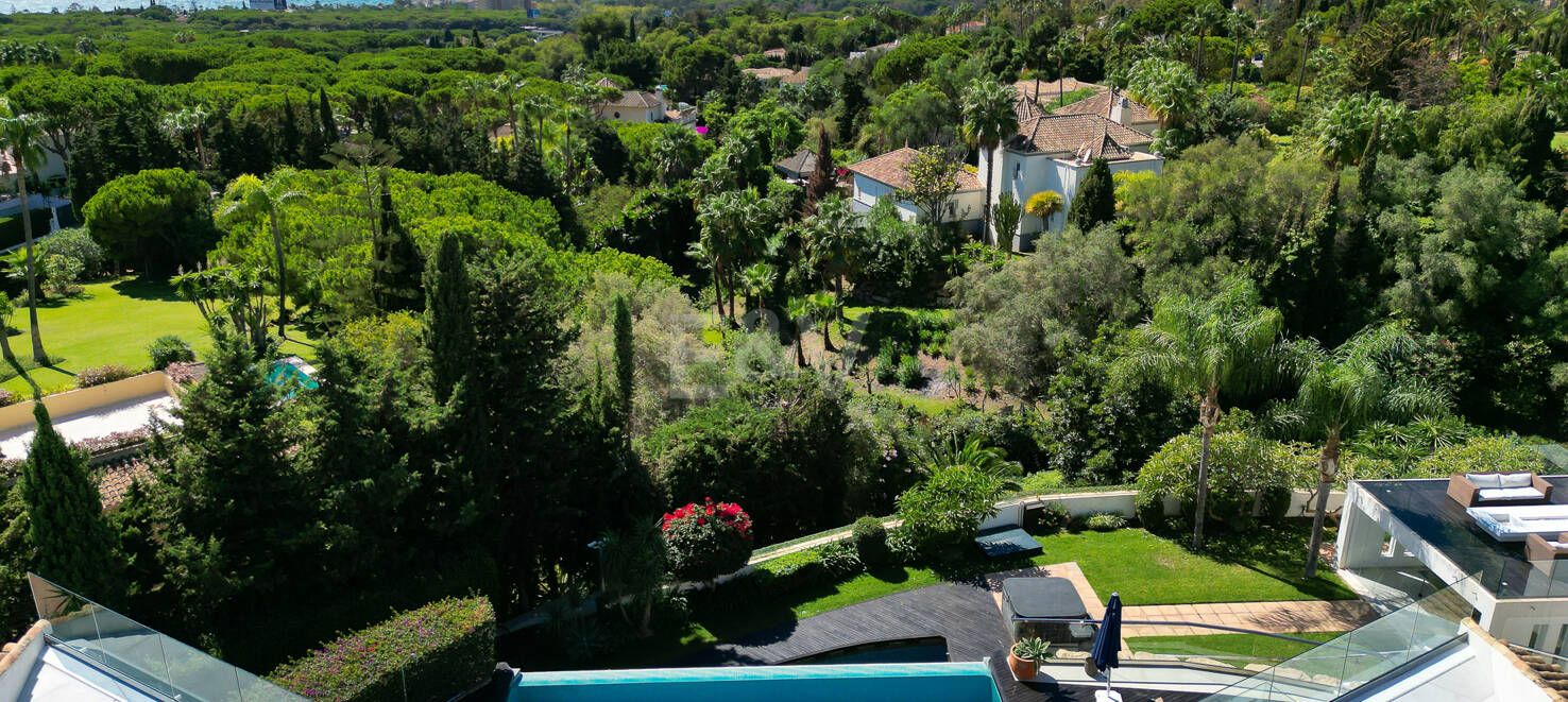Modern Villa i Hacienda Las Chapas med havsutsikt