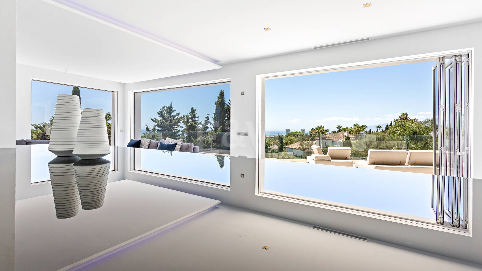 Modern Villa i Hacienda Las Chapas med havsutsikt