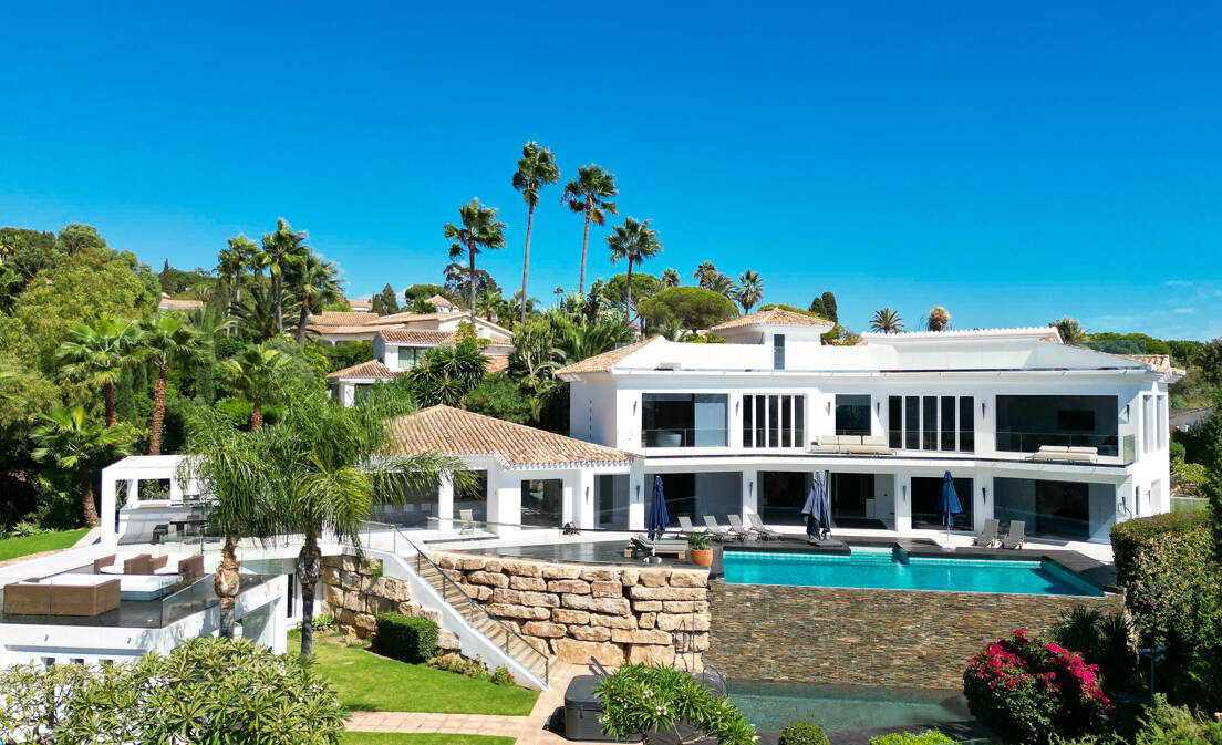Villa moderne à Hacienda Las Chapas avec vue imprenable sur la mer