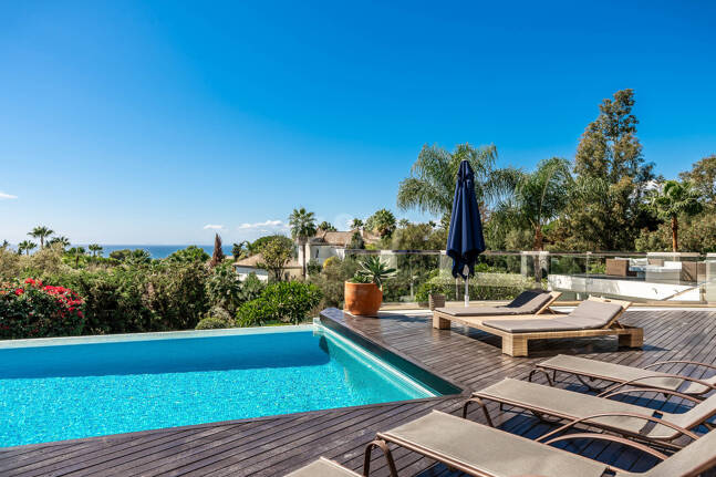 Villa moderna en Hacienda Las Chapas con impresionantes vistas al mar