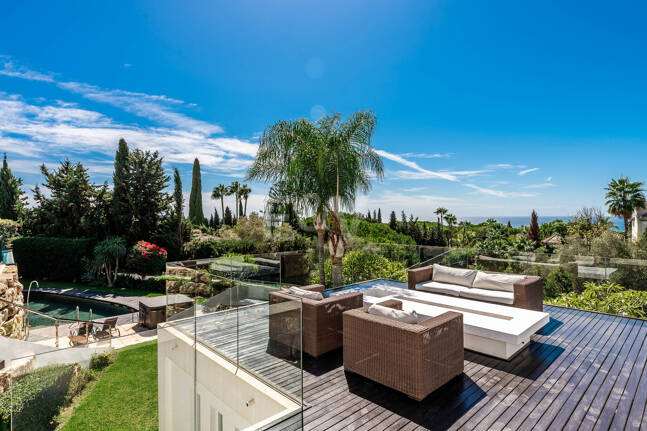 Villa moderna en Hacienda Las Chapas con impresionantes vistas al mar